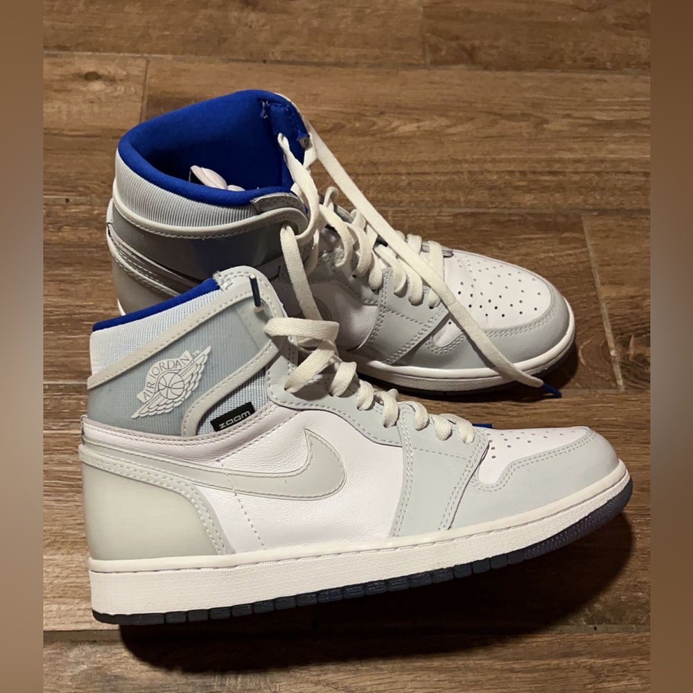 Nike air jordan 1 high zoom racer blue.